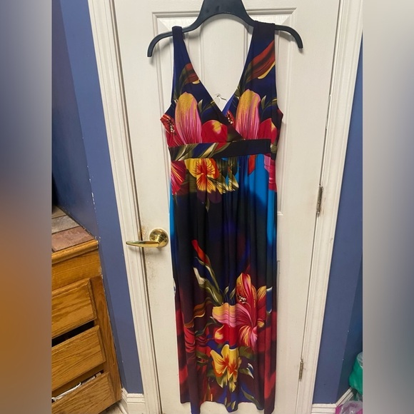 Ronnie Nicole Sleeveless Multicolor Classy Floral Print Maxi Dress V- Neck  14 - Picture 3 of 7